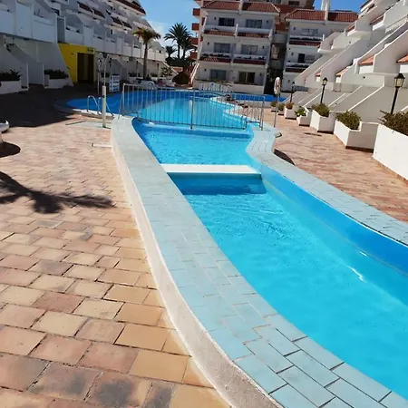 Casa Flores With Heated Pool, Only 490 Meters To The Beach, Balcony, Wifi Appartamento *