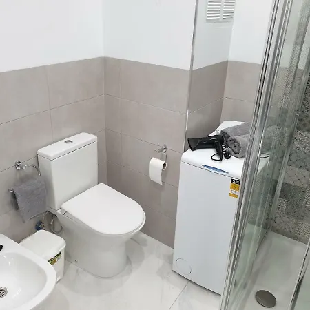 Casa Flores With Heated Pool, Only 490 Meters To The Beach, Balcony, Wifi Appartamento *