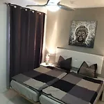 Casa Flores With Heated Pool, Only 490 Meters To The Beach, Balcony, Wifi 아로나
