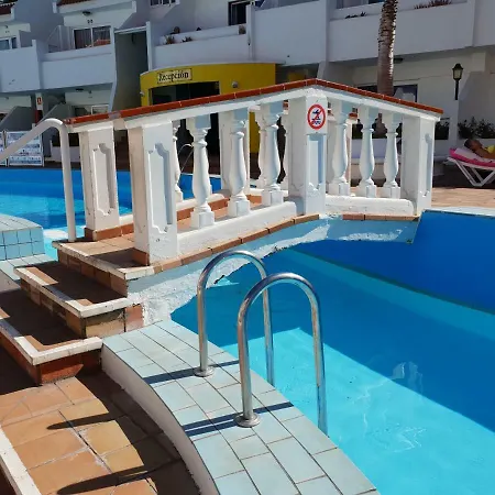 Apartamento Casa Flores With Heated Pool, Only 490 Meters To The Beach, Balcony, Wifi