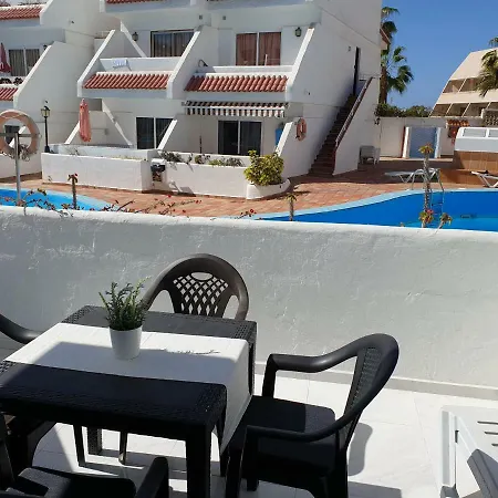 Апартаменты Casa Flores With Heated Pool, Only 490 Meters To The Beach, Balcony, Wifi Арона