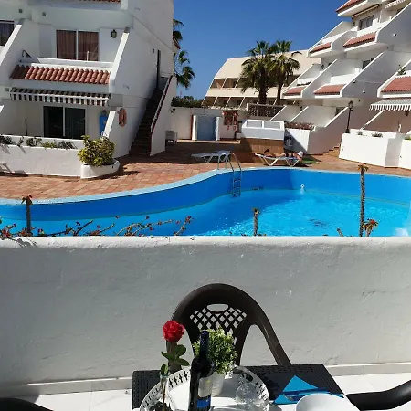 Apartamento Casa Flores With Heated Pool, Only 490 Meters To The Beach, Balcony, Wifi Arona (Tenerife)
