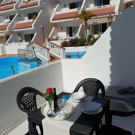 Casa Flores With Heated Pool, Only 490 Meters To The Beach, Balcony, Wifi * Arona (Tenerife)