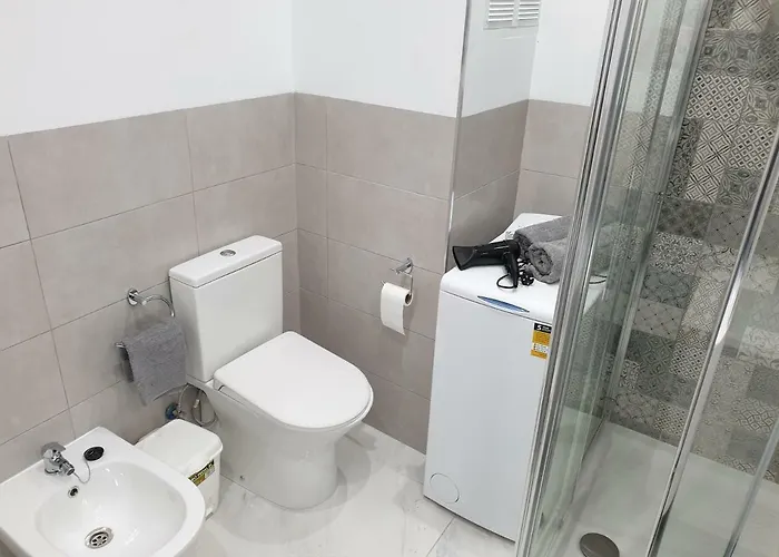 Casa Flores With Heated Pool, Only 490 Meters To The Beach, Balcony, Wifi Apartment *